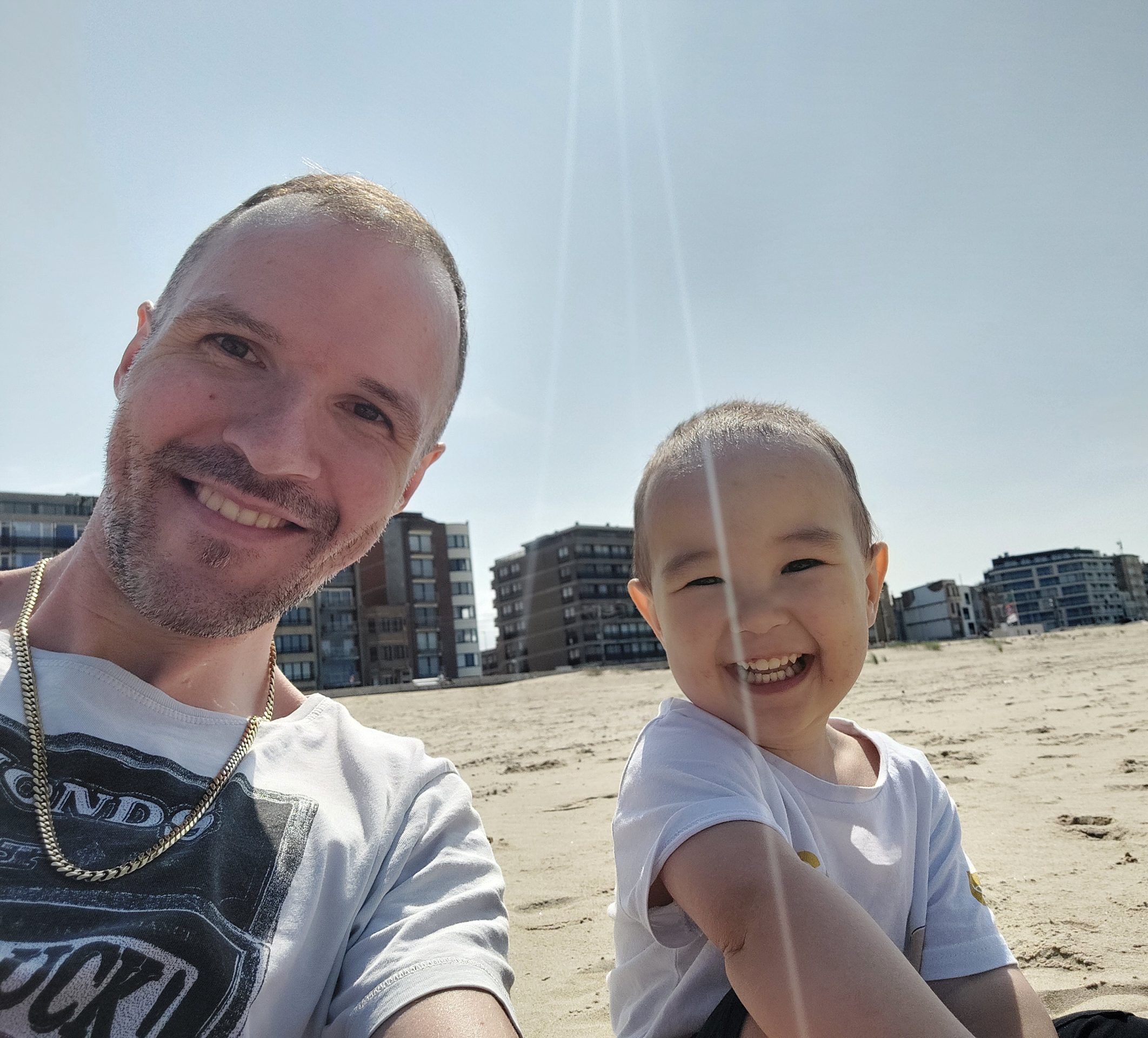 Vater und Sohn!