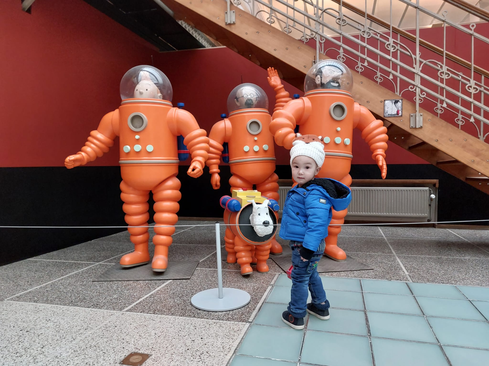 Avec Tintin et Milou !! :-)